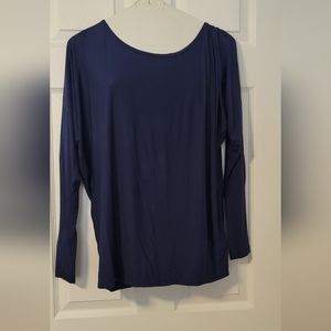 Womens pullover top